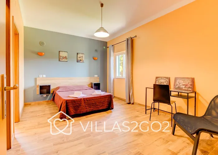 Вилла Grace - 5 Bedroom With Swimming Pool Албуфейра