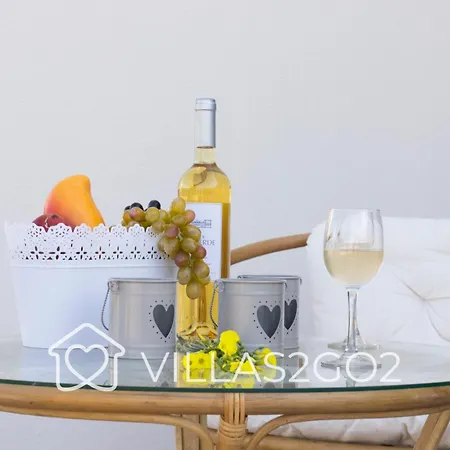 Grace - 5 Bedroom With Swimming Pool *